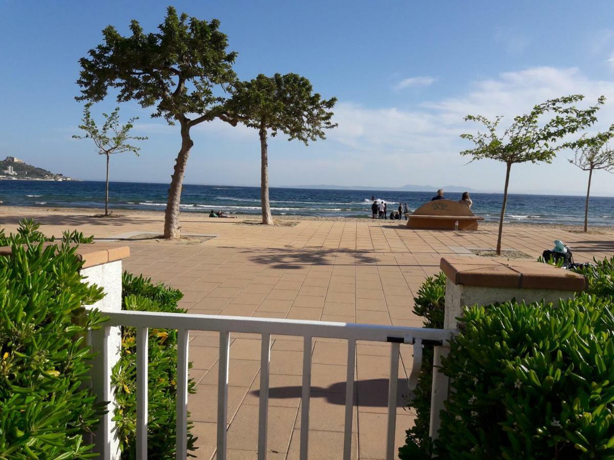 Residencia Platja De Roses Apartment Exterior foto
