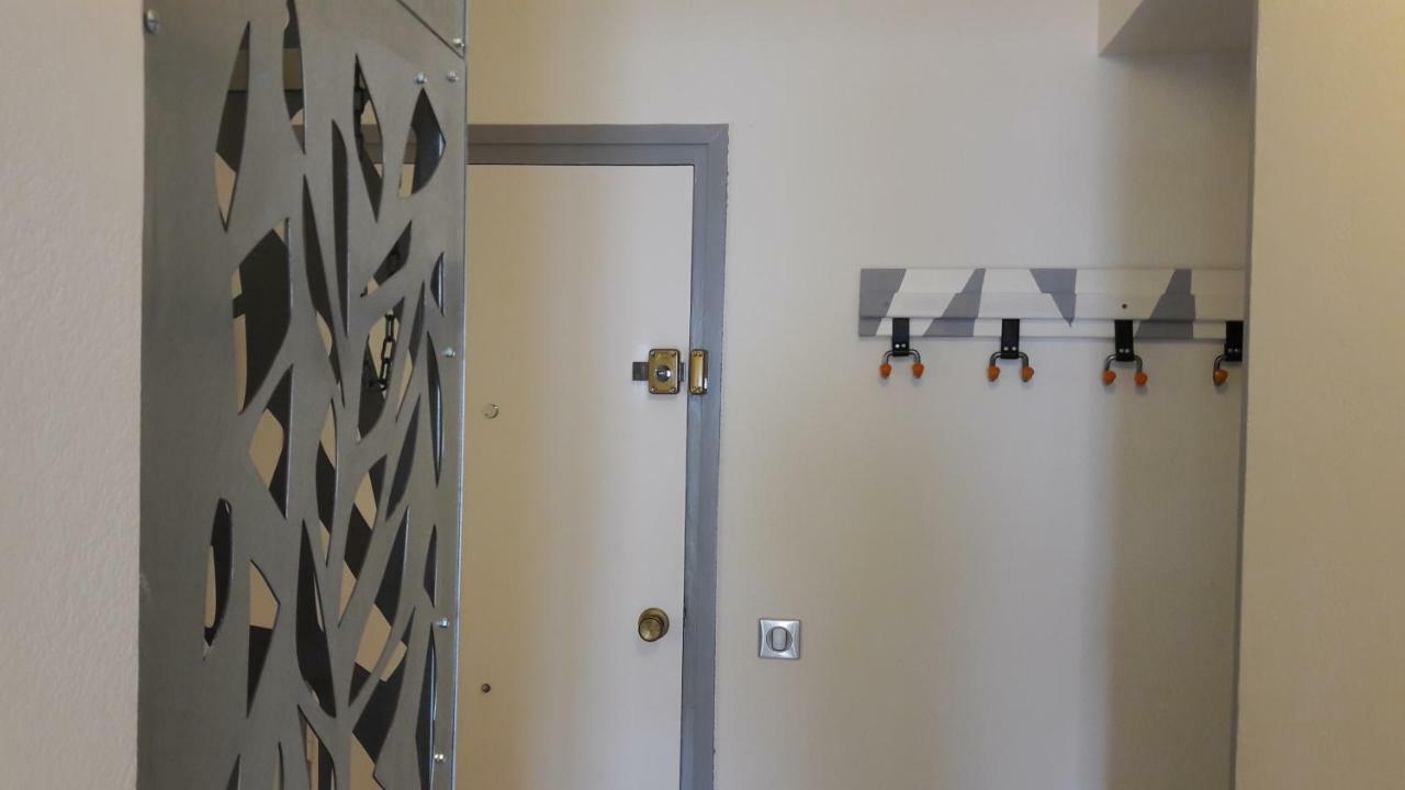 Residencia Platja De Roses Apartment Exterior foto