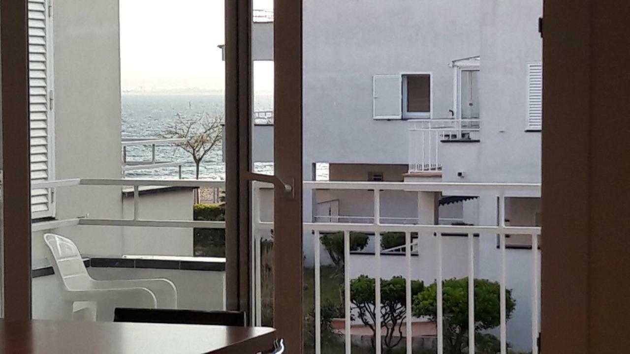 Residencia Platja De Roses Apartment Exterior foto
