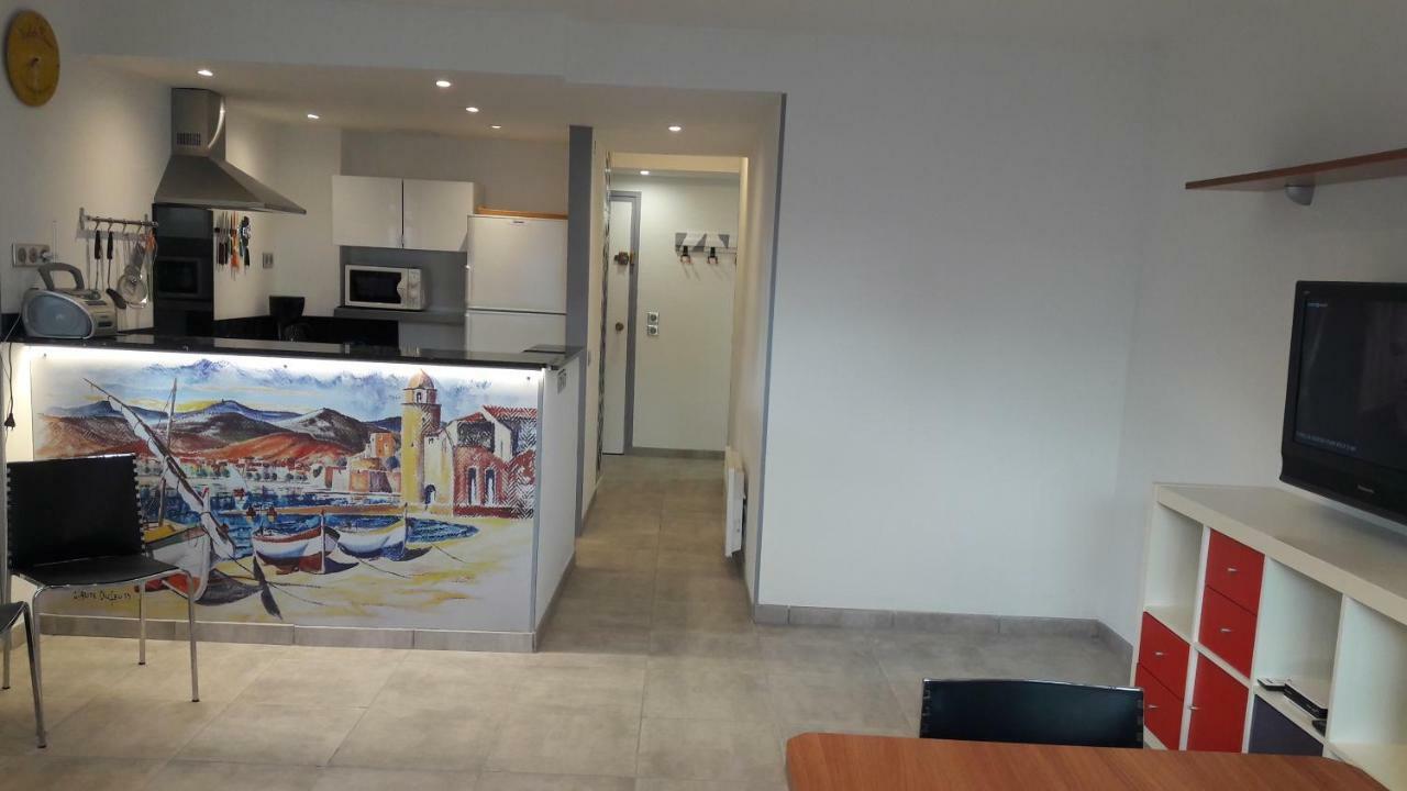 Residencia Platja De Roses Apartment Exterior foto
