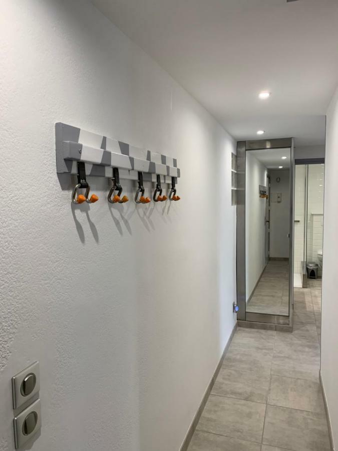 Residencia Platja De Roses Apartment Exterior foto